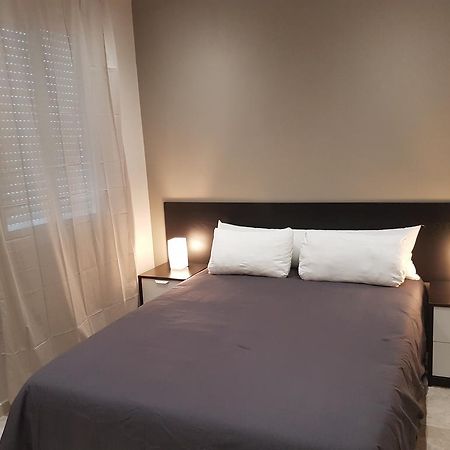 Hotel Vivienda Reina Victoria à Huelva Extérieur photo